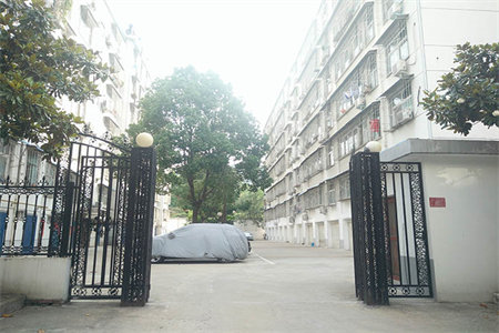 龙都丽都花园2室2厅1卫63万93m2出售